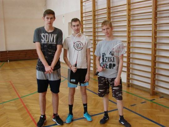 Badminton w Zespole Szkół Specjalnych. Mistrzowie kometki