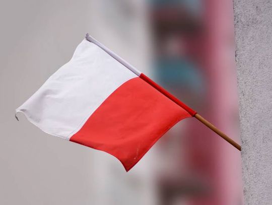 Biało-Czerwona symbol wspólnoty i nadziei