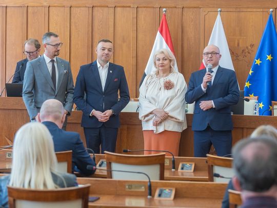 Edukacja i rodzinny dom dziecka Edukacja i rodzinny dom dziecka
