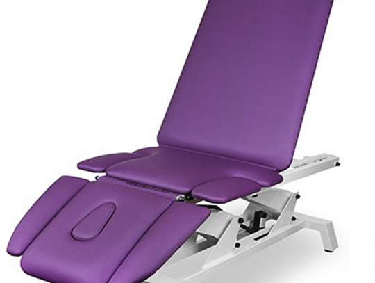 Jak dobrać odpowiedni stół rehabilitacyjny do szpitala?