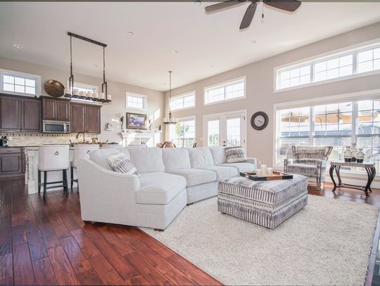 Jak zaaranżować mały salon?