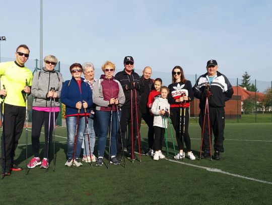 Jesienny integracyjny marsz „Nordic Walking