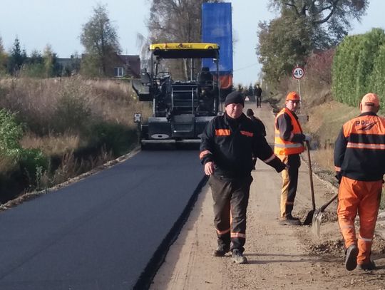 Kończą się prace przy tegorocznych inwestycjach drogowych