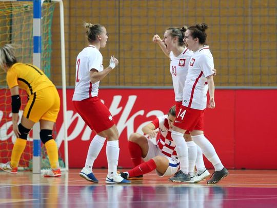 Kto wyjdzie z grupy?