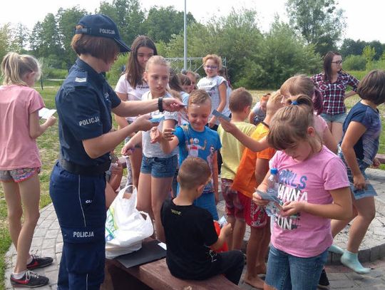 Lekcja o bezpieczeństwie.  Nad wodą