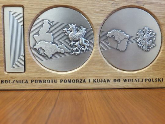 Medal Stulecia Powrotu Pomorza i Kujaw do Wolnej Polski
