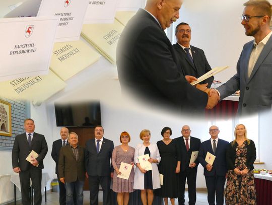 Nagrody i awanse dla nauczycieli   
