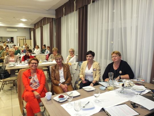 O sile kobiet podczas konferencji  „Kobieta bez barier”