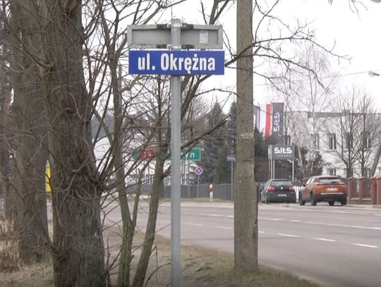 Podpisanie umowy na ul. Okrężną i Zakątek
