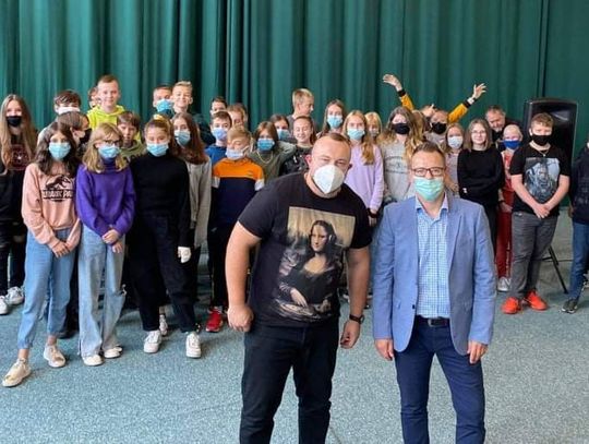 Program o charakterze profilaktyki uzależnień. W pułapce złudzeń
