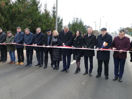 Przebudowana, wzmocniona, ze ścieżką. Droga powiatowa Brodnica – Karbowo