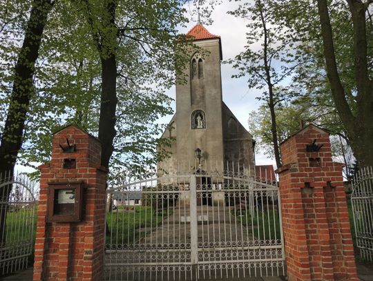 Ratowanie kościoła w Szczuce