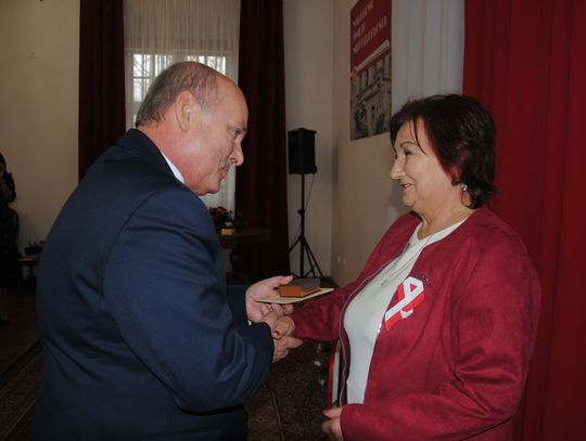 Roznosząca uśmiech