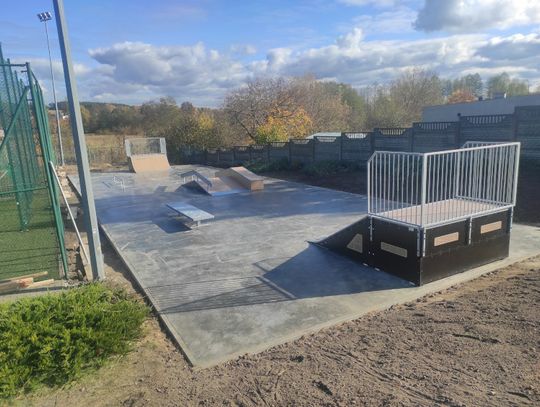 Skatepark w Bartniczce