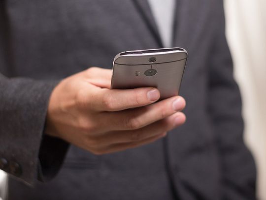 Spis numerów telefonów i adresów e-mail Urzędu Gminy Brodnica
