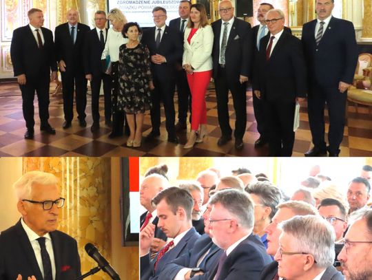 Starostowie na gali 25-lecia powiatów