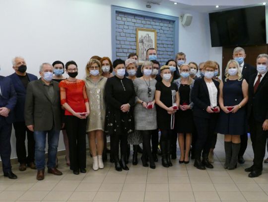 Uhonorowani za zasługi dla ochrony zdrowia
