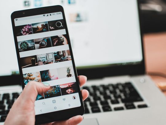 Wpływ Social Media na Karierę: Jak Tworzyć Pozytywny Obraz Zawodowy Online