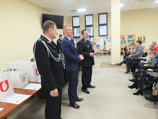 Wręczenie nagród w Konkursie Plastycznym „Zapobiegajmy pożarom”