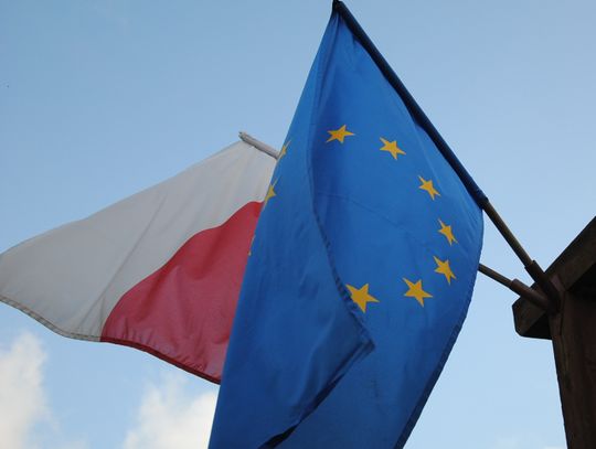 Wybierz Polskę bez kompleksów. Z Europą pod rękę