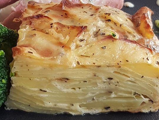 Zapiekanka ziemniaczana - gratin