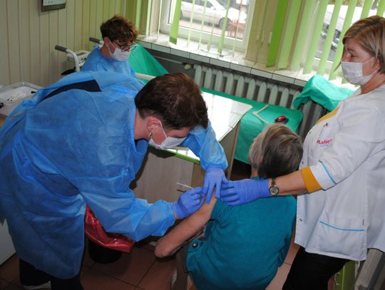 Zaszczepieni dawką przypominającą 