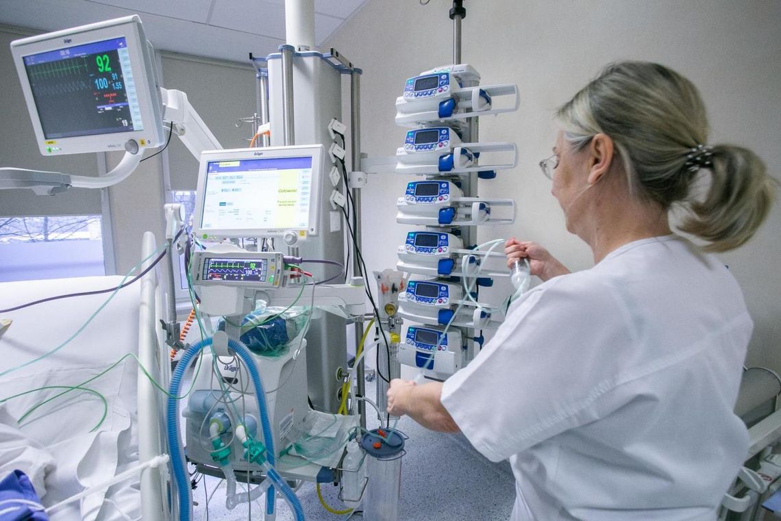 4 respiratory dla brodnickiego szpitala. Marszałek dzieli