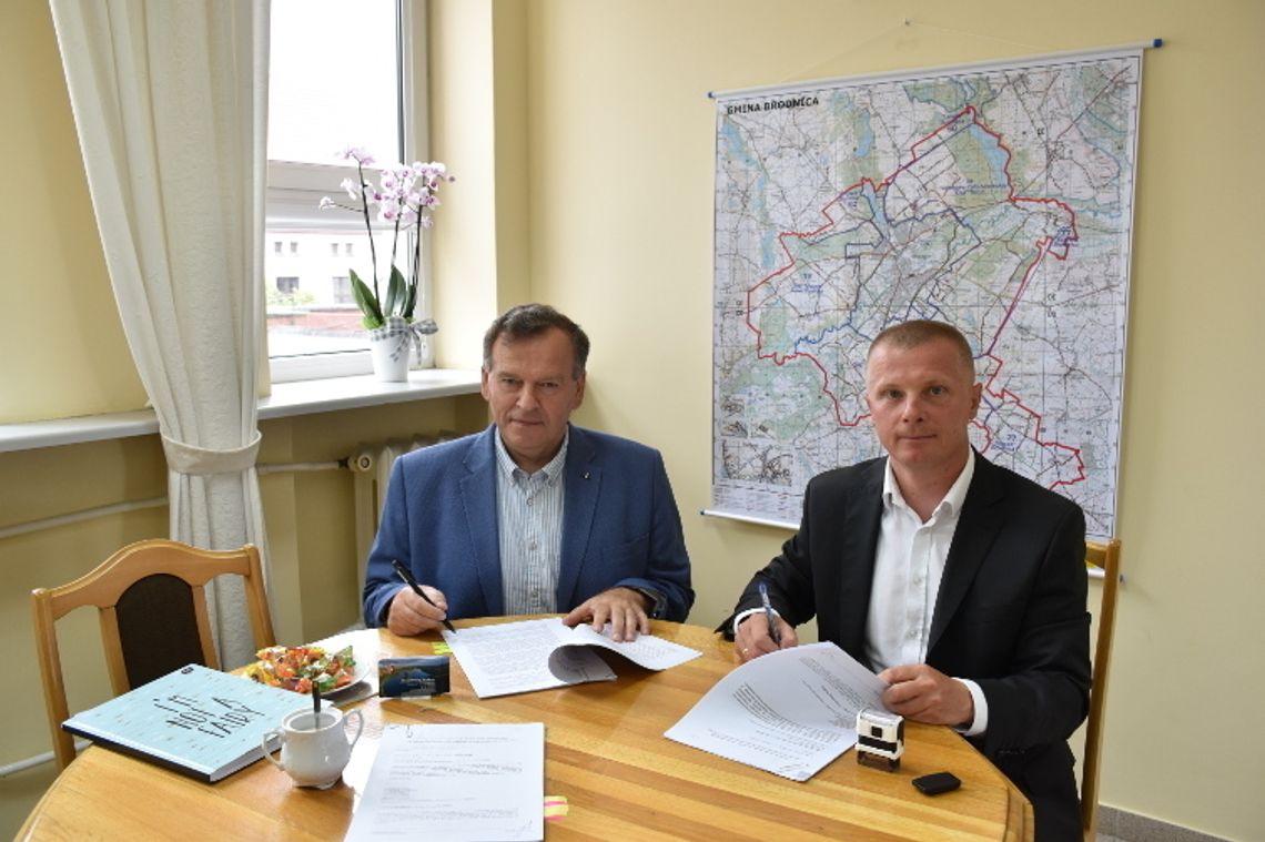 Budowa kanalizacji i wodociągów