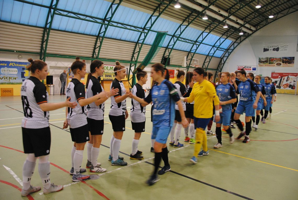 Futsal. Ekstraliga kobiet. Panie grają dalej