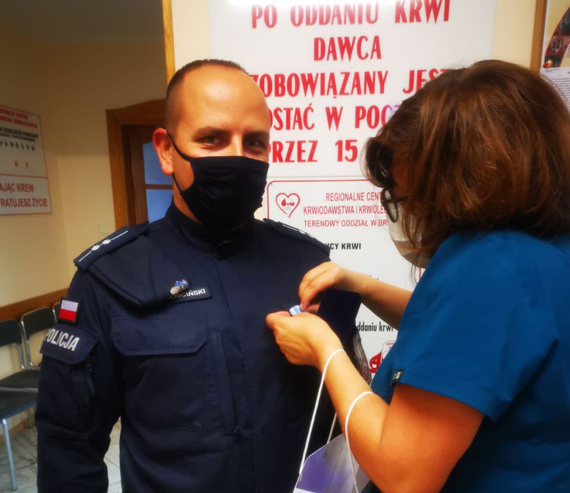 ,Honorowy Dawca Krwi – Zasłużony dla Zdrowia Narodu