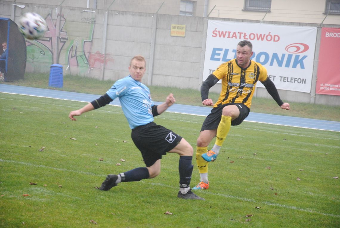 IV liga piłki nożnej. Sparta – Chełminianka  3:1(0:1). Druga część meczu