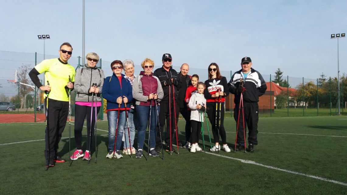 Jesienny integracyjny marsz „Nordic Walking