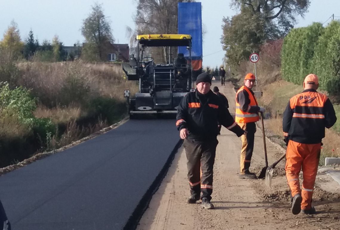 Kończą się prace przy tegorocznych inwestycjach drogowych