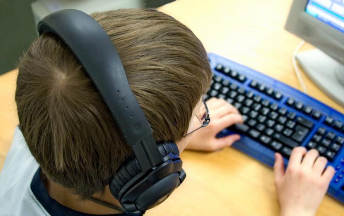 Laptopy dla uczniów i nauczycieli