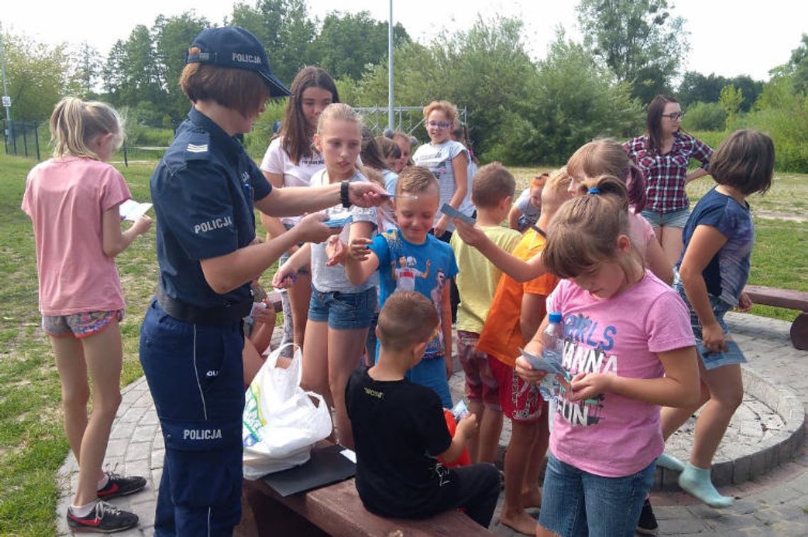 Lekcja o bezpieczeństwie.  Nad wodą