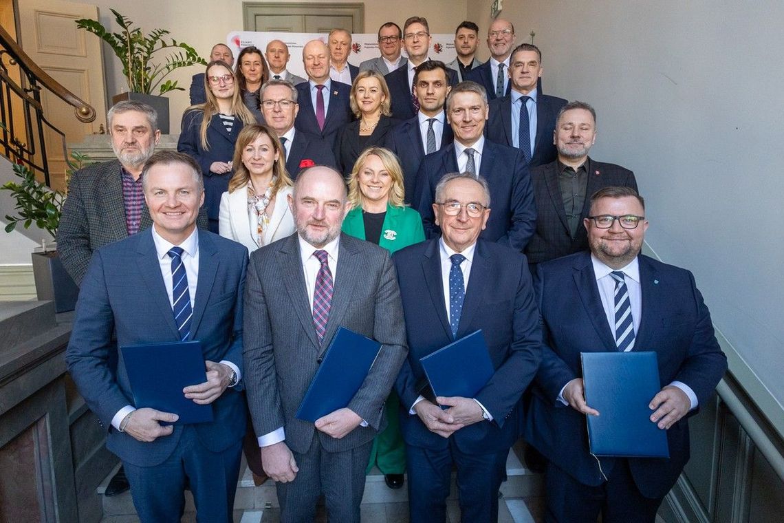 Marszałkowie czterech województw apelują do premiera Marszałkowie czterech województw apelują do premiera