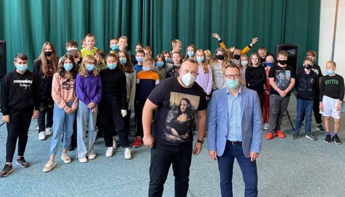 Program o charakterze profilaktyki uzależnień. W pułapce złudzeń