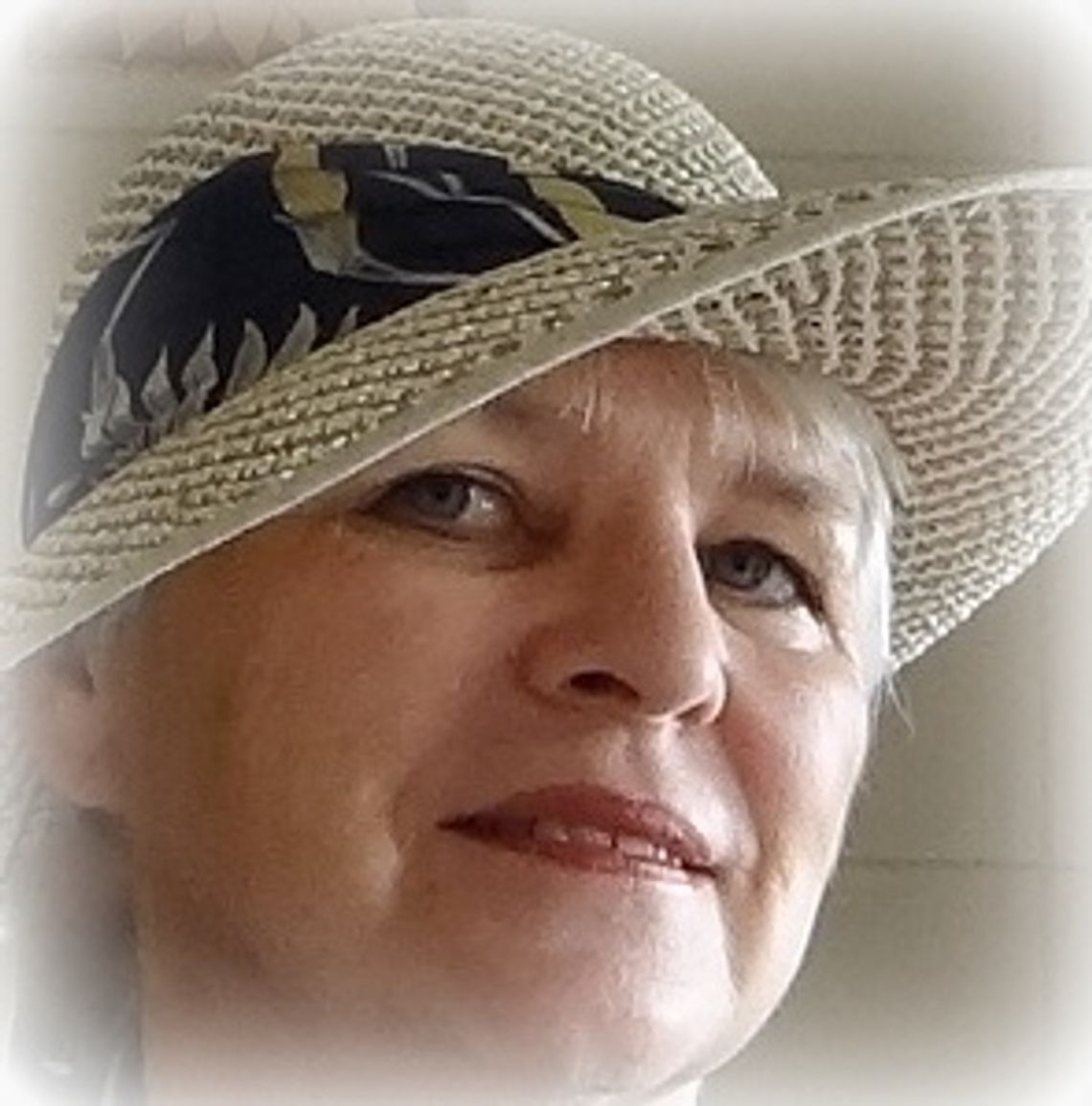 Spod kapelusza. Wakacje z korepetycjami