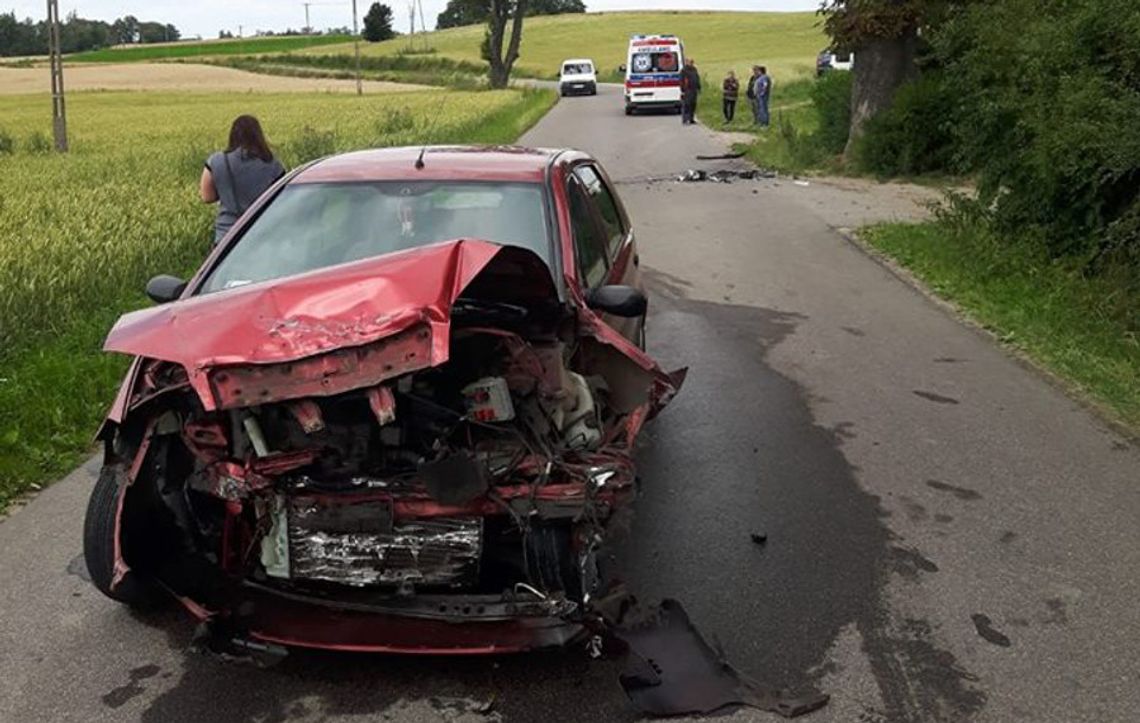 Stracił panowanie nad pojazdem i doprowadził do zdarzenia. Kierowca miał ponad 2 promile