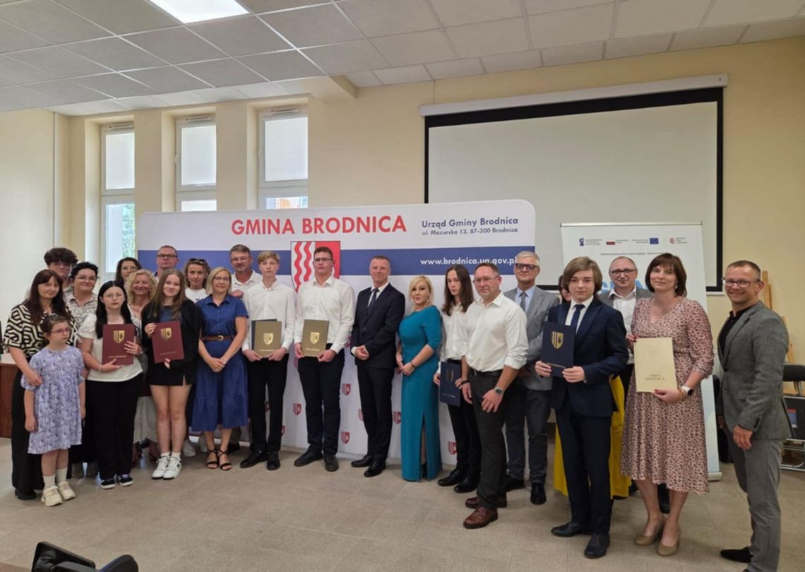 Stypendia motywacyjne wręczone