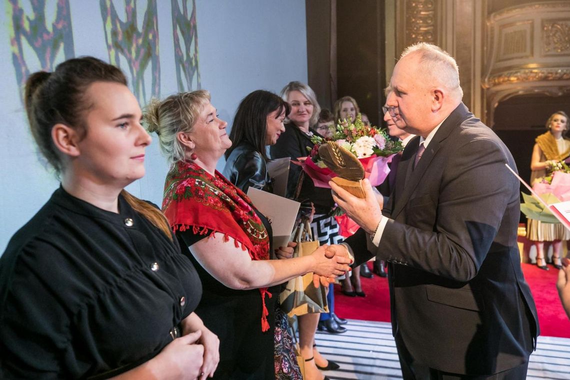 Syn Ziemi i przedsiębiorcza gospodyni