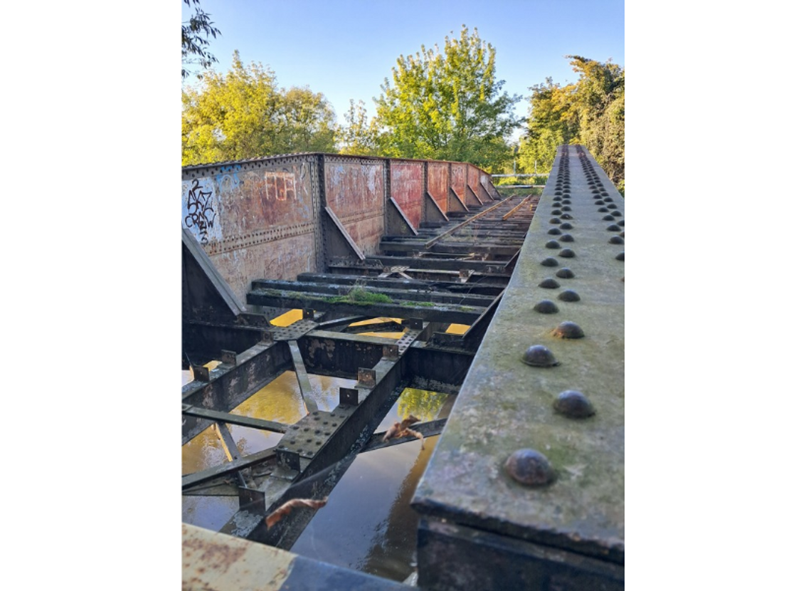 Tylko opowieść i most Tylko opowieść i most