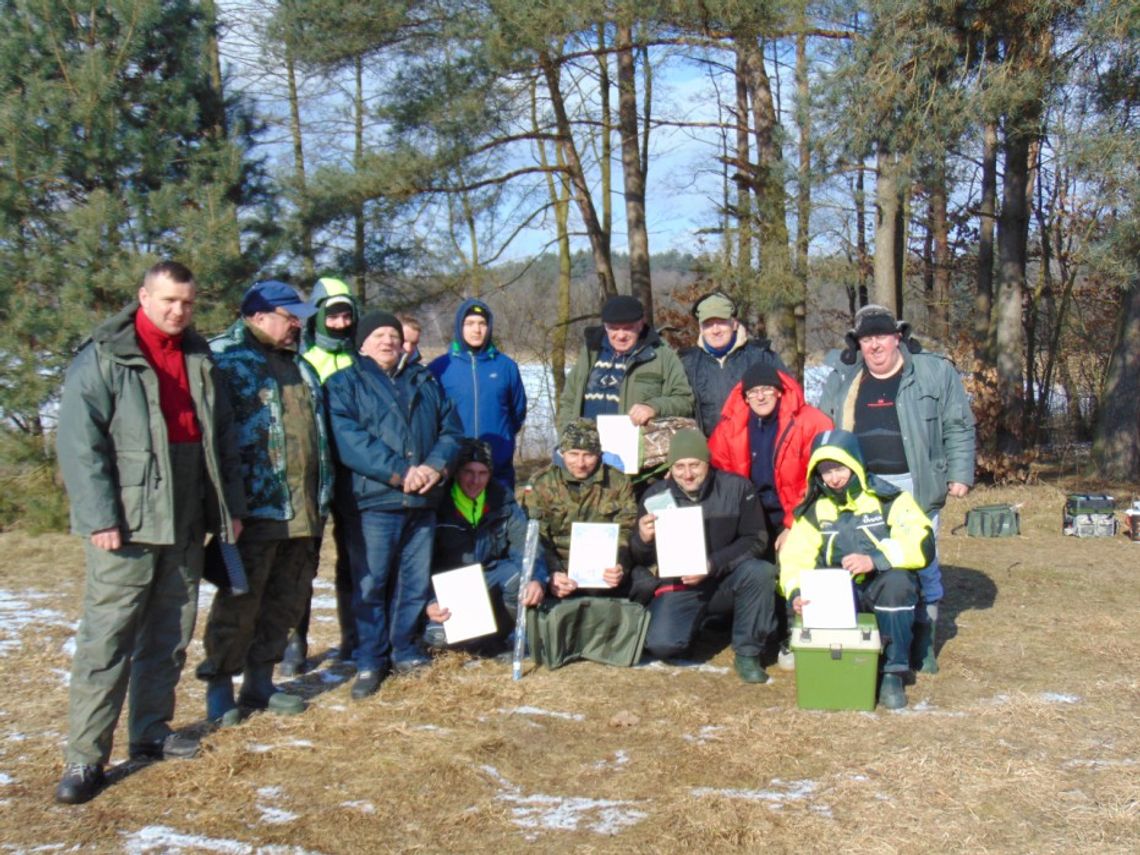 Wędkarze na lodzie - Mistrzostwo Koła PZW Wiarus