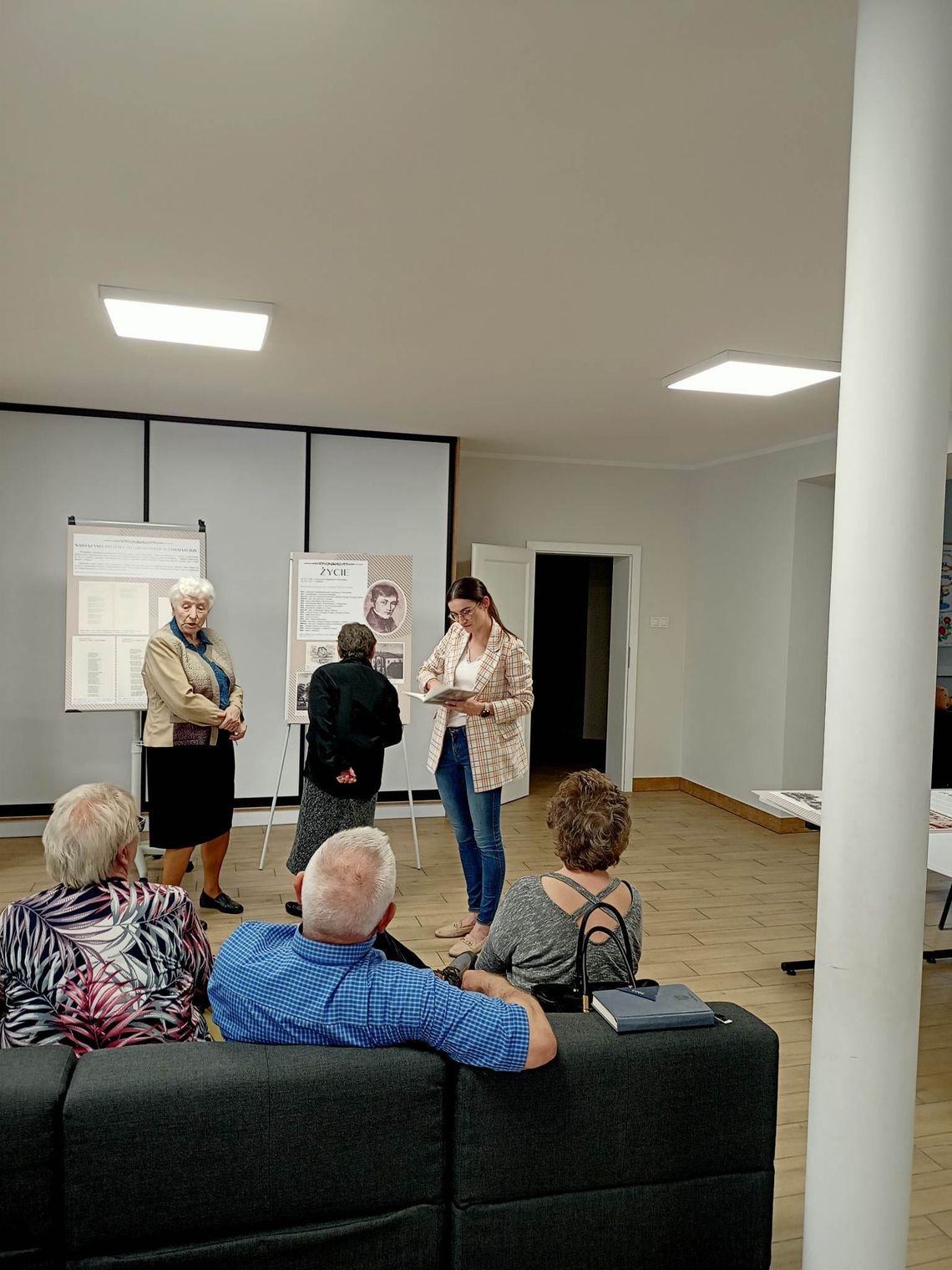 Wystawa z okazji 200-lecia Romantyzmu w bibliotece w Szabdzie